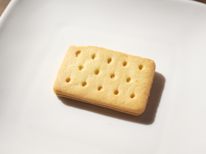 和栗クリームサンドビスケット