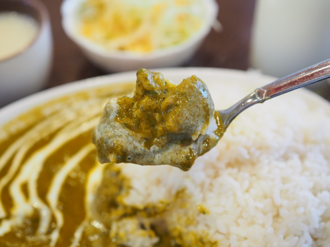 ほうれん草チキンカレー