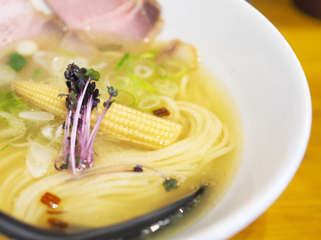 淡麗塩らーめん