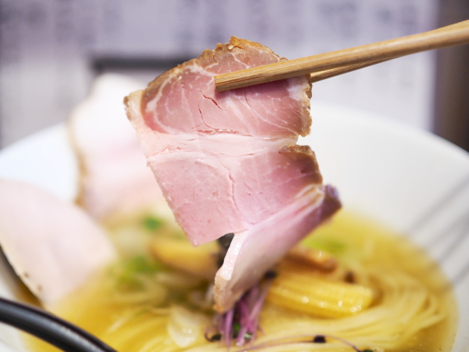 淡麗塩らーめん